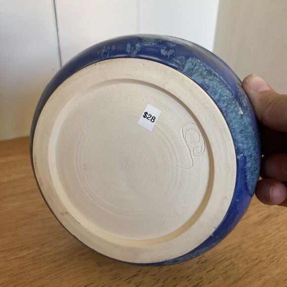 DECORATIVE ARTIST HAND-CRAFTED SIGNED CLAY POTTERY ARTS CRAFT OCEAN BLUE SWIRL - Picture 5 of 7